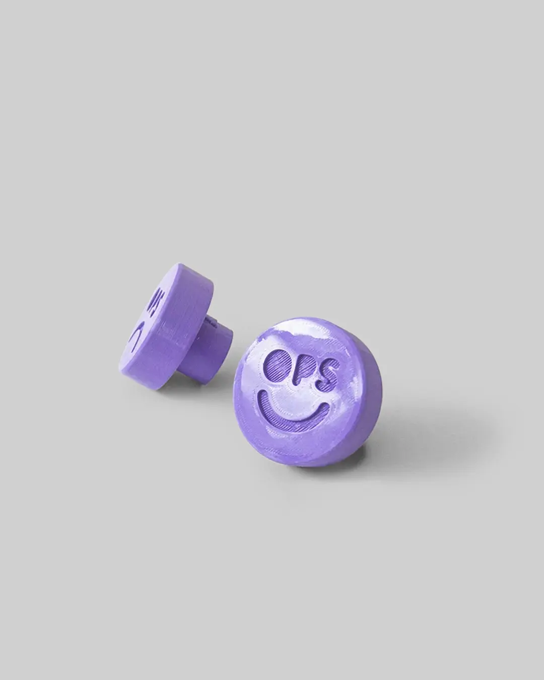 perchero diseño interiores casa decoración 3d impresion lila violeta cara feliz cara triste